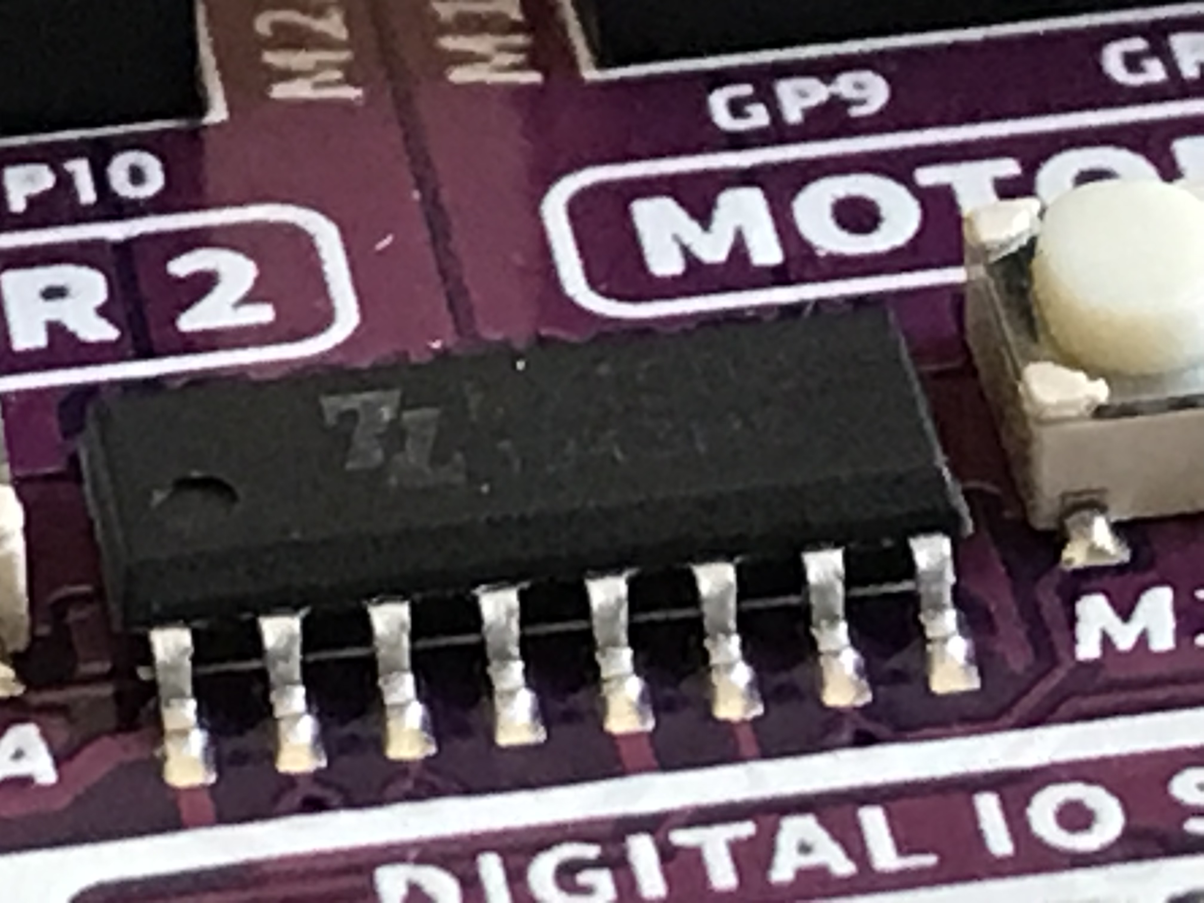 Maker Pi RP2040 Motor Driver Chip